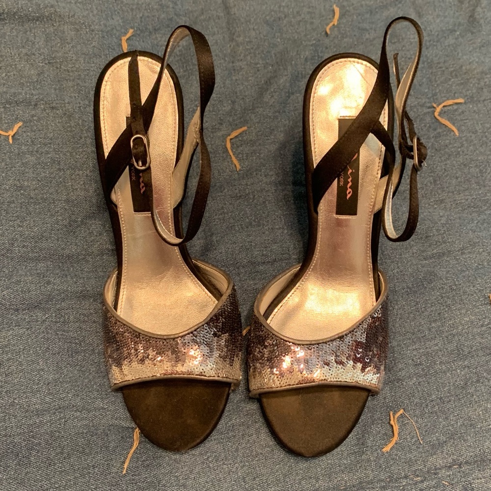 Grey Sequin formal Heels - Picture 2 of 6